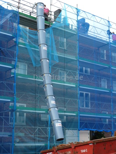 GEDA_Bauschuttrutsche_08.JPG